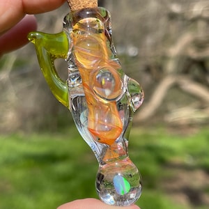 Collar con botella de vidrio Pyrex hecha a mano con ópalo Gilson. Difusor de aceites esenciales/botella para cenizas.