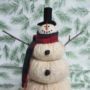 Primitive Snowman decor | Snowman | Snowman collector | Snowman decoration | Primitive holiday decor | Prim Winter decor | Fabric Snowman