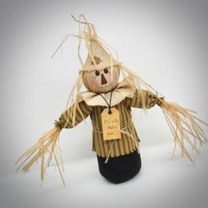 Primitive Scarecrow | Folk Art Fall decoration | Fall Home Decoration | Scarecrow doll | Autumn table centerpiece | Farmhouse Scarecrow