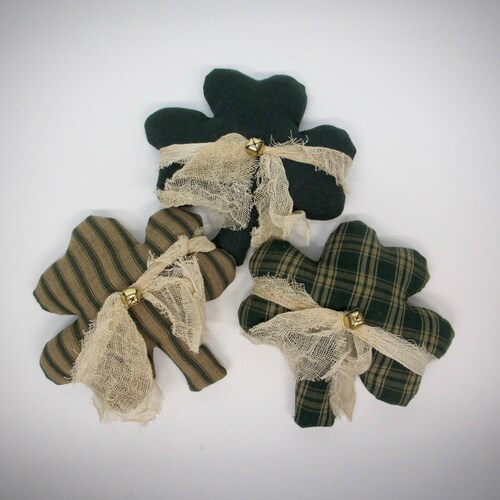 primitive st patricks day ornaments