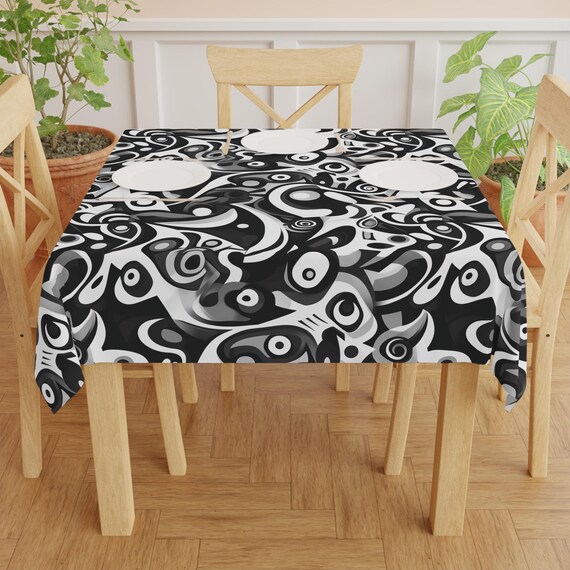Schwarz-weiße Tischdecke, Monochromes Esszimmer Dekor