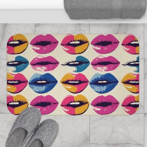 Pop Art Lip Pattern Bath Mat, Colorful Retro Bathroom Rug, Bright Lip Design Shower Mat, Fun Lips Decorative Floor Mat, Vibrant Lipstick