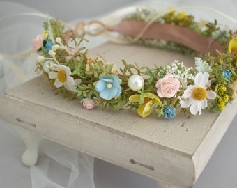 Petite Wildflower flower crown, Bridal Daisy Halo, Flower Girl Hair wreath, Birthday Crown, Rainbow Hair, Meadow Fairy Halo, Classic Girl