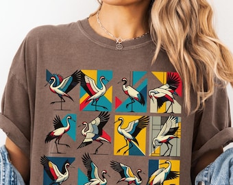 Retro Crane Bird Comfort Colors T-Shirt, Japanese Bird Art Tee, Modern Nature Graphic Shirt, Heron Tee, Wildlife Tee, Boho Animal Crewneck