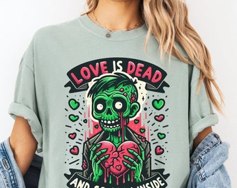 Camiseta Anti-Dia dos Namorados, Camiseta para Amigas Solteiras, Camiseta Sarcástica de Dia dos Namorados, Camiseta Fofa e Coquete, Presente para Amiga Solteira, Camiseta com Monograma de Dia dos Namorados