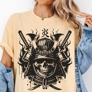 Samurai Skull Flame Shirt, Comfort Colors Japanese Warrior Tee, Katana Helmet Graphic T-Shirt, Edgy Bushido Japan Outfit, Japan Culture Gift