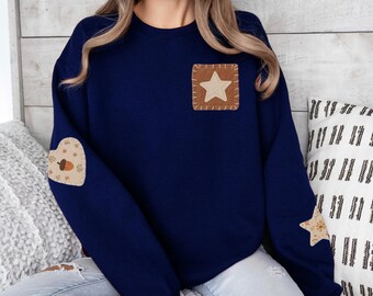 Gezellig patchwork-sweater, ster en hart gedrukte patch grafisch, unieke mouwontwerp trui, rustiek esthetische top, herfstboho esthetisch cadeau