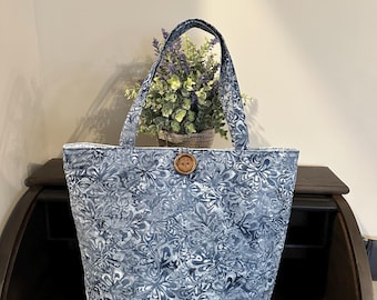 Quilted Tote Bag - Medium