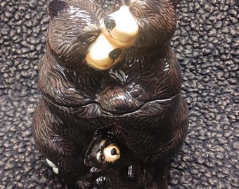 Big Sky Carvers barefoot cookie jar