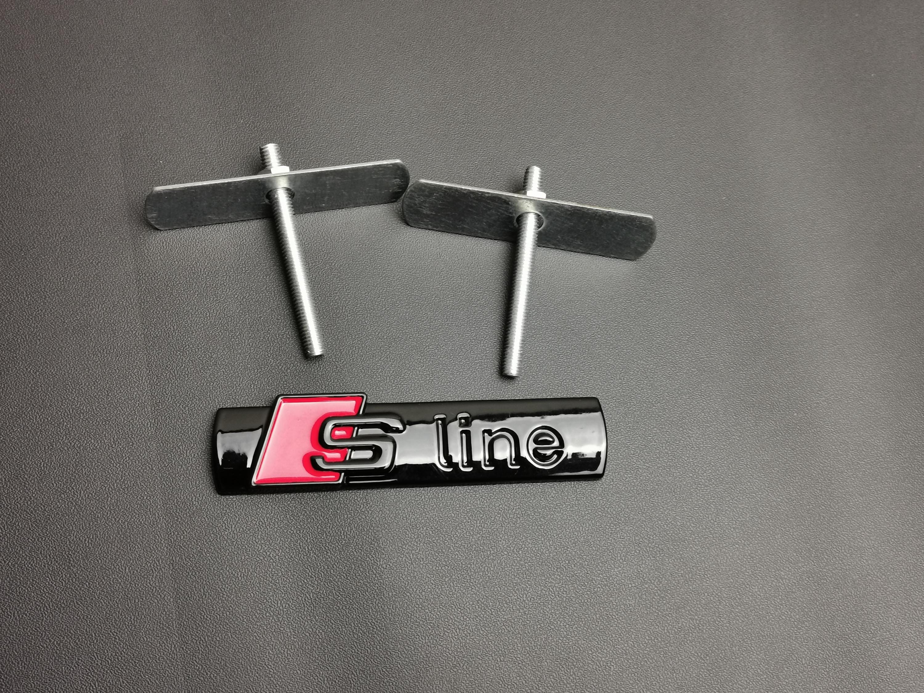Kit S-Line Nero Lucido per Audi Logo Stemma Fregio Auto emblema A3 Q3 Kit S-Line Nero Lucido per Audi Logo Stemma Fregio Auto emblema A3 Q3