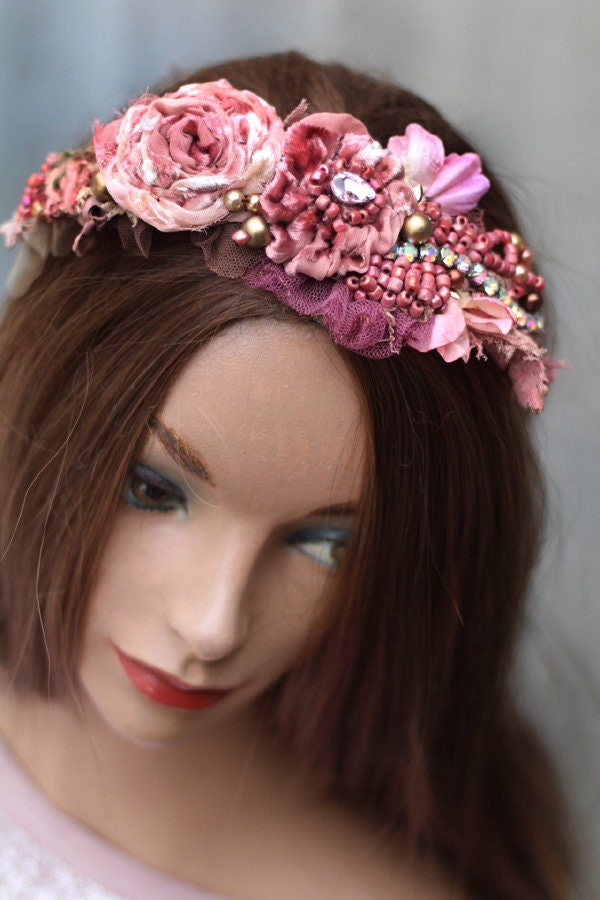 Embroidered Beaded Headband  display picture 3