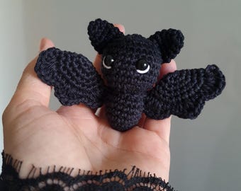 Crochet Bat Pattern, Amigurumi Bat Pattern, Easy Bat Amigurumi Pattern, Halloween Creepy Decoration