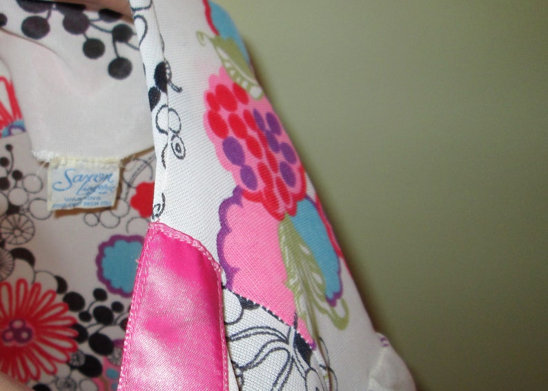 Vintage 1960s Saxon Lingerie Made in England Nylon Robe with Fluttery Sleeves Bows bust Floral Sale