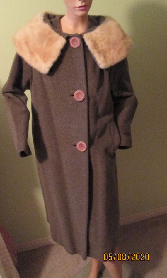 Vintage 1950s Taupe Swing Coat with huge 6 1/2" bl