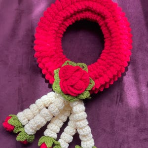 Handmade Crochet Flower Garland – Thai-Style Home Decor & Gift