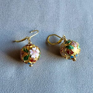 Gold and pink cloisonné ball earrings