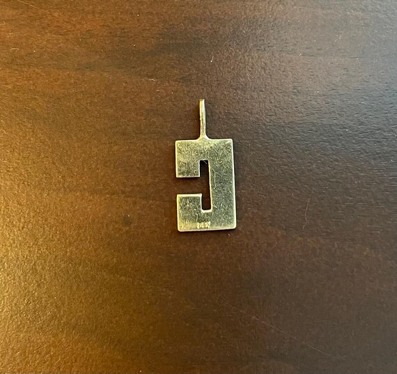 Vintage 14K ‘C’ Block Initial Charm - image 7