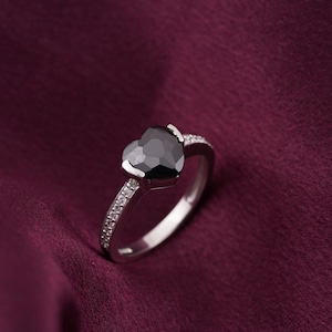 Heart Black Diamond Ring, Solitaire Gemstone Ring, Sterling Silver Handmade Ring For women, Minimalist Heart Ring, Valentine Gift For Her.