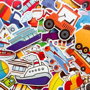 50 zufällige Cartoon Transport Aufkleber, bunte Luft Land Meer Fahrzeug Aufkleber, wasserdichte Aufkleber für Scrapbook, Laptop, Wasserflasche