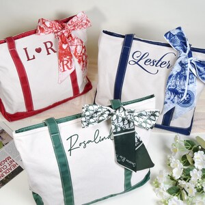 Personalisierte Tragetasche aus Canvas, bestickt mit Initialien und Wunschtasche