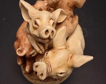 Harmony Kingdom Hog Heaven Little Pig Figurine Collectible