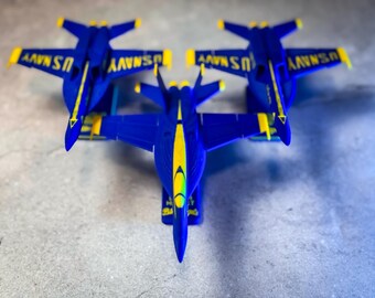 F/A-18 Super Hornet Blue Angels Plane Kit Card – 3D Puzzle Model F/A-18 Super Hornet Blue Angels Plane Kit Card – 3D Puzzle Model