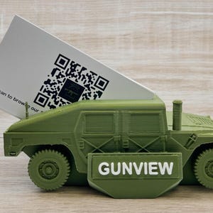 Militär Humvee Visitenkartenhalter - Personalisierbar & Einzigartiges Schreibtisch Accessoire