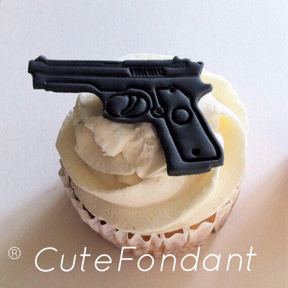 12 Gun fondant cupcake toppers Gun cupcakes Pistol