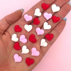 Valentine Icing Hearts - 24 Sugar Hearts - Pink - Valentine&#39;s Day - Edible Decorations -  Red Icing Hearts - Simply Sucre