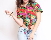 Vtg 80s Fun Vibrant Trendy Crop Floral Colorful Tropical Button-Cown Trendy Top S
