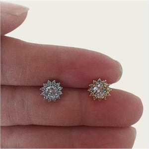 0.8mm/6mmSunflower earrings,Cartilage Earring 16g Helix Earring Helix Piercing Cartilage stud Cartilage Piercing Zircon Earring