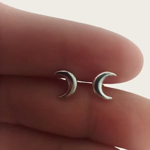 0.8mm silver Earring,Moon earrings,Cartilage Earring  Helix Piercing Cartilage stud Cartilage Piercing
