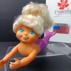 Vintage 90&#39;s TNT toys Mermaid Princess Bathtub Mermaid blonde purple pink CN