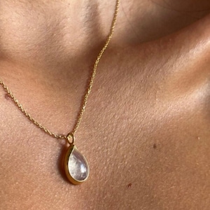 Moonstone Teardrop Necklace, 925 Sterling Silver Gemstone Pendant, Rainbow Moonstone Jewelry, Dainty Gold Chain Gift for Her