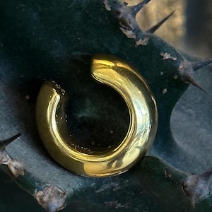 Bold Thick Ear Cuff in 925 Sterling Silver, Unisex Chunky Gold Plated Cartilage Cuff, No Piercing Statement Jewelry