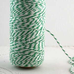 Green/White Baker&#39;s Twine 10 - 109 yards Cotton Twine