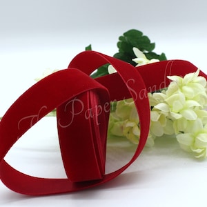 Scarlet Red Velvet Ribbon: 7/8