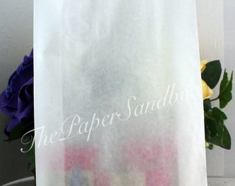 White Dry Wax Paper Bags: Grease Resistant Party Favor Bags (20, 6x2x9)