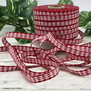 Joycrosso 5/8 inch Wide Red and White Gingham Ribbon Plaid Ribbon, Great for Gift Wrapping Home Décor Floral Arrangement, 25 Yards-Roll