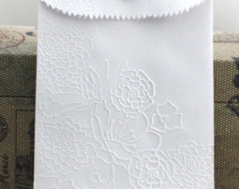 20 Flower Embossed Paper Gift Bags Choice of Size/Style, Nana’s Garden