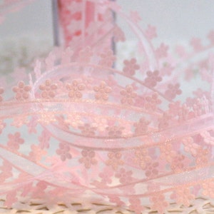 Sheer Pink Ribbon/Flower Edging 3/4&quot; wide by the yard