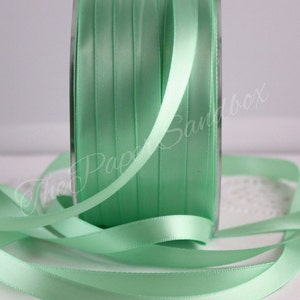 Green Ribbon, Mint Green Satin Ribbon 1 1/2 Inches Wide X 10 Yards,  Double-face Ribbon, Offray Mint Green Satin, SECOND QUALITY FLAWED, 771 -   Australia
