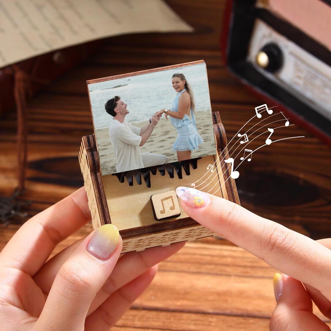Record Music Box Personalized Song & Photo Wooden Music Box, Keepsake Voice Record Music ...