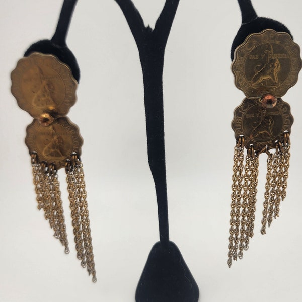 Vintage Republic of Paraguay 1953 Sitting Lion 25 Centimos Brass Coin Clip On Dangle Earrings Gold Tone Fringe Unsigned Animal Jewelry