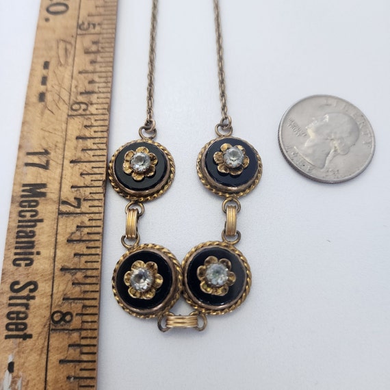 Vintage Gold Tone Floral Necklace with Round Laye… - image 9