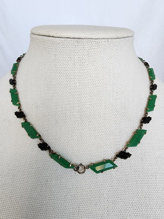 Antique Art Deco Green and Black Faceted Glass Li… - image 2