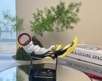 Champions Karambit Knife, Valorant Game Peripheral, Blunt Blade High end Replica Collection, Desk Ornament, Metal Material, Handmade Gift