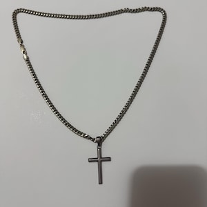 Italian chain with a cross made of 925 silver 22 in.
