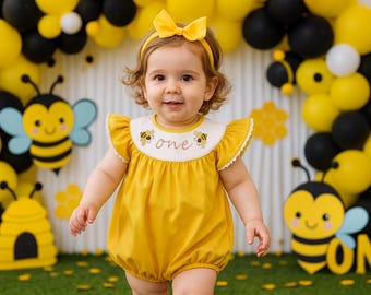 First Bee Day ONE First Birthday Girl Outfit, Smocked Bubble Romper Spring Summer Birthday Girl Outfit Baby Girls 1st Birthday First Beeday