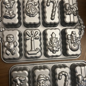 Nordic Ware Christmas Holiday Mini Loaf Baking Pan Cakes 8 Styles Heavy Duty